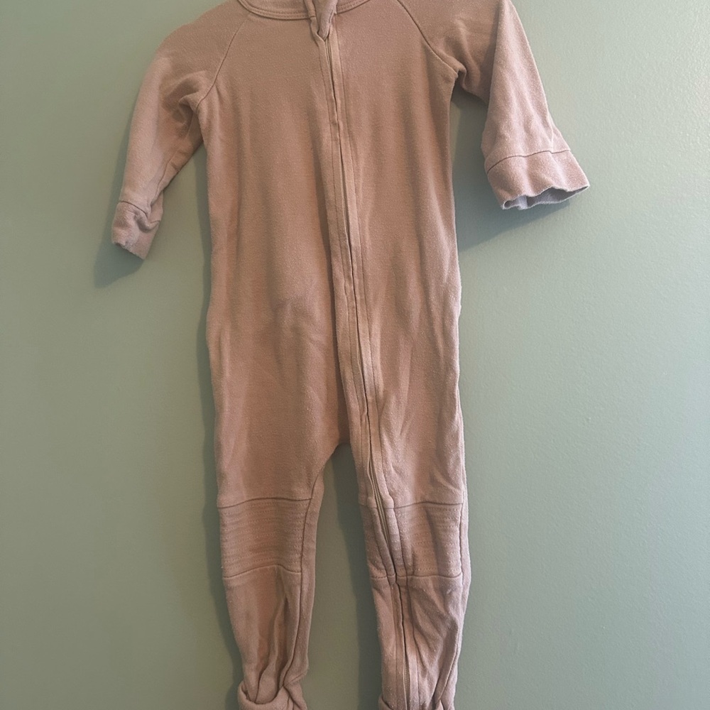 Goumi Sleeper One-Piece in Tan 6-12m